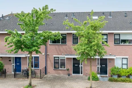 Tussenwoning te koop: Buizerdstraat 36, Putten-Stationsstraat industriegebied Putten