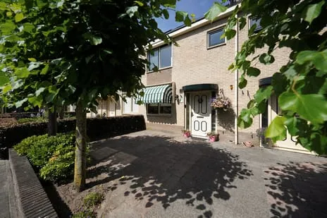Terraced house for sale: Buizerdstraat 7, Putten-Stationsstraat industriegebied Putten
