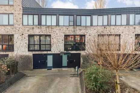 Tussenwoning te koop: Bultkroos 23, Milligen Zwolle
