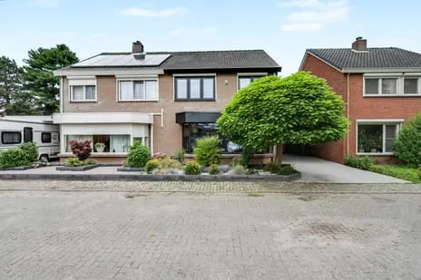 Tussenwoning te koop: Bultsbeekweg 55, Glanerveld Enschede