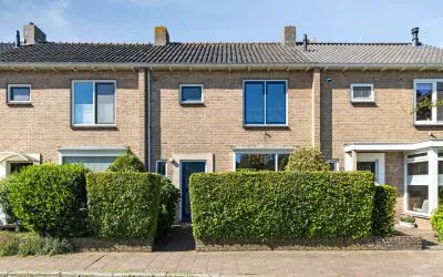 Tussenwoning te koop: Buntweg 31, Soest Zuid Soest
