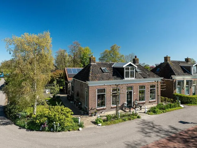 Vrijstaande woning te koop: Buorren 12, Warstiens Warstiens