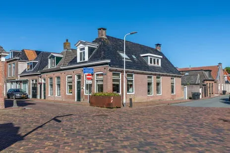 Twee-onder-één-kap te koop: Buorren 97, Berltsum Noord Berltsum