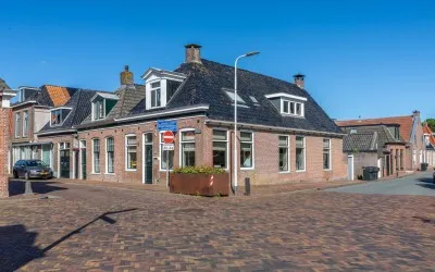 Twee-onder-één-kap te koop: Buorren 97, Berltsum Noord Berltsum