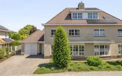 Twee-onder-één-kap te koop: Burcht 32, De Polders Veldhoven