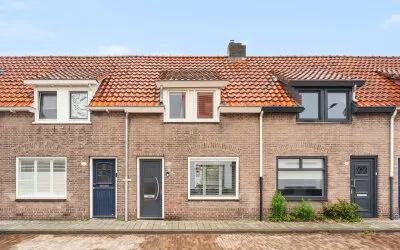 Tussenwoning te koop: Burchtstraat 10, Fatima West Tilburg