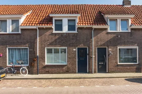 Tussenwoning te koop: Burchtstraat 8, Fatima West Tilburg