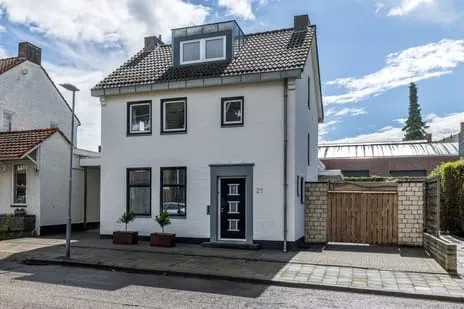 Hoekwoning te koop: Burg. Cremersstraat 21, Nuth Nuth