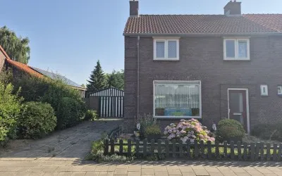 Twee-onder-één-kap te koop: Burg.Janssensstraat 32, Nieuw-Vossemeer Nieuw-Vossemeer