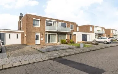 Tussenwoning te koop: Burg. Kampsstraat 12, Vrangendael Sittard