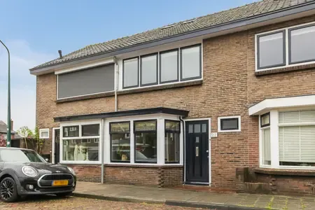 Tussenwoning te koop: Burg. Schalijstraat 22, Woerden