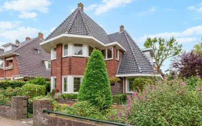 Vrijstaande woning te koop: Burg. v. Dobben de Bruijnstraat 1, Vijverwijk Bodegraven
