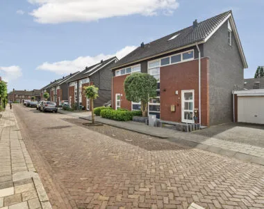 Hoekwoning te koop: Burg vd Mortelstraat 10, Cuijk kern Cuijk