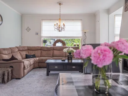Vrijstaande woning te koop: Burg Vogelaarstraat 1, Kruiningen - Kern Kruiningen