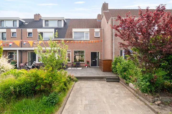 Tussenwoning te koop: Burg. Warnerslaan 22, Agro Sanatio Anna Paulowna