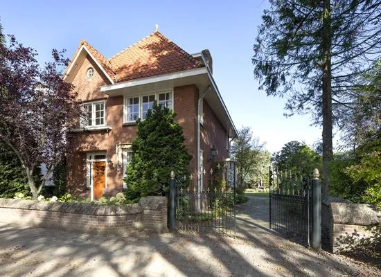 Vrijstaande woning te koop: Burg. Canterslaan 34, omg. De Lind/Kerkstraat Oisterwijk