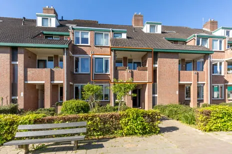 Appartement te koop: Burg. Coonenplein 21, Limbricht Limbricht