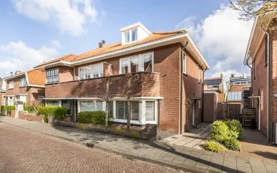 Hoekwoning te koop: Burg. Gaarlandtstraat 25, Haarwijk Oost Gorinchem