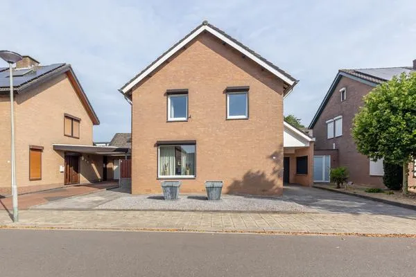 Koopwoning: Burg. Venckenstraat 9 in Obbicht - €469.000 - 207m²