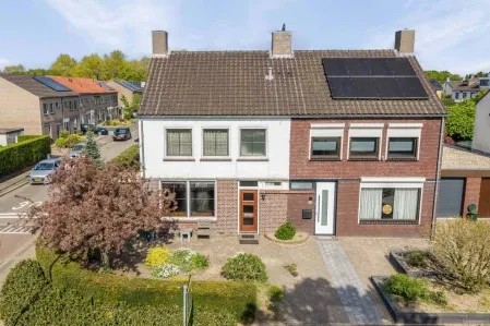 Hoekwoning te koop: Burg Cremersstraat 32, Reuvelt Grubbenvorst