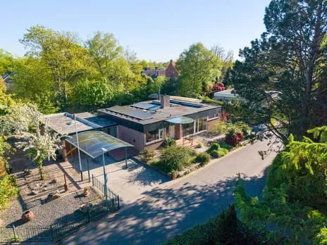 Vrijstaande woning te koop: Burg Geldermanlaan 9, Zuidhorn Zuidhorn