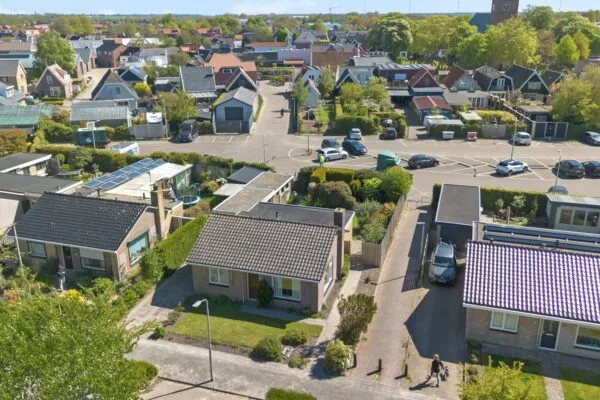 Vrijstaande woning te koop: Burg L C Kolffsingel 19, Hippolytushoef Centrum (woonkern) Hippolytushoef
