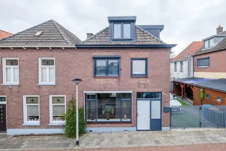 Hoekwoning te koop: Burg ten Veldestr 105, Genemuiden Noord-Oost Genemuiden