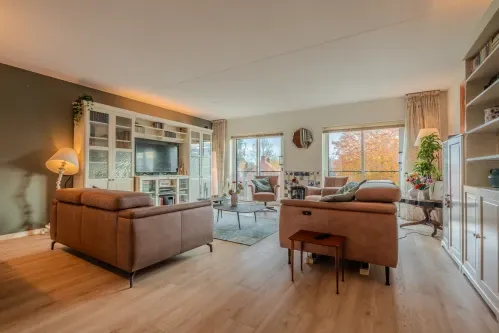 Appartement te koop: Burg v Roijenstr Oost 4, Stadshart-Zuid Hoogezand