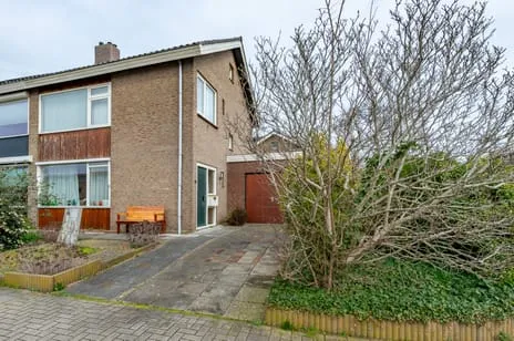 Hoekwoning te koop: Burg van Gentsingel 16, Schipluiden Schipluiden