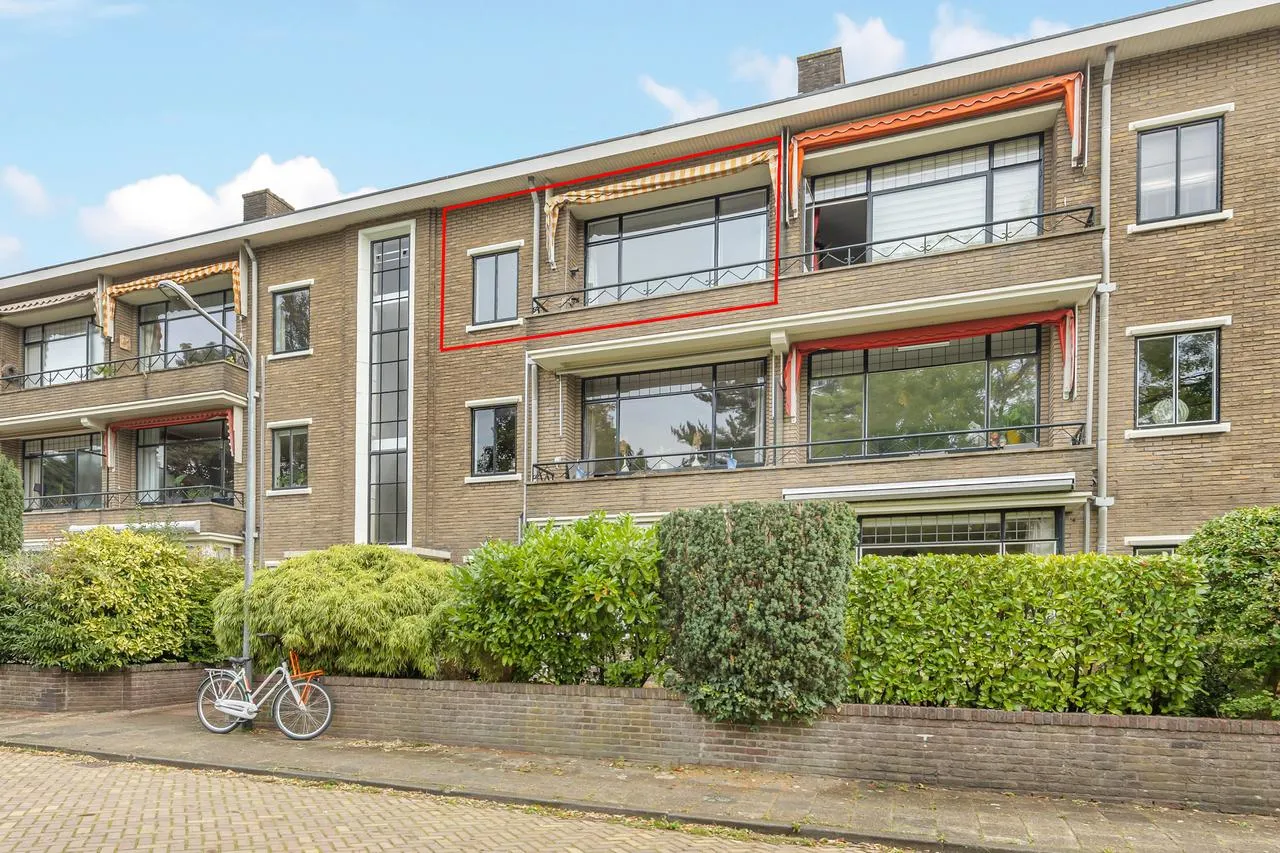 Appartement te koop: Burgemeester Andriessenstraat 30, Hilversum