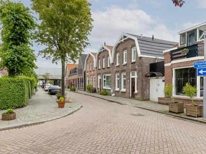 Hoekwoning te koop: Burgemeester Bosstraat 28, Overschie Rotterdam