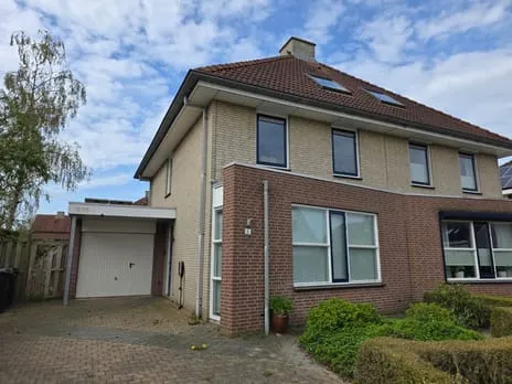 Twee-onder-één-kap te huur: Burgemeester C Koertstraat 5, Wolphaartsdijk Wolphaartsdijk