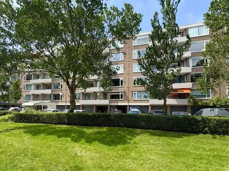 Appartement te koop: Burgemeester Caan van Necklaan 502, De Heuvel zuid Leidschendam