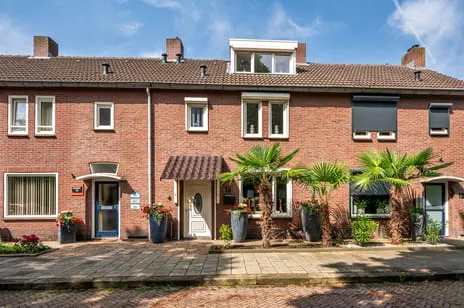 Terraced house for sale: Burgemeester d'Olnestraat 13, Hazenkamp Venlo
