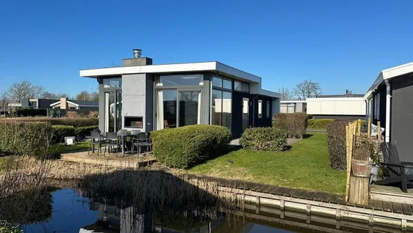 Vrijstaande woning te koop: Burgemeester Dalenbergstraat 50, West-Graftdijk West-Graftdijk