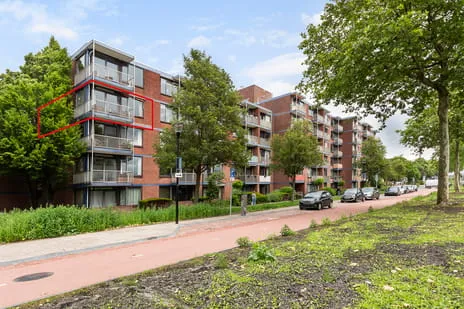 Apartment for sale: Burgemeester de Raadtsingel 249, Rozenhof en omgeving Dordrecht