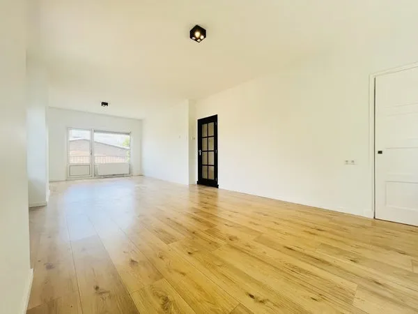 Appartement te huur: Burgemeester Elsenlaan 223, Rembrandtkwartier Rijswijk