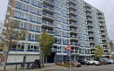 Appartement te koop: Burgemeester Hazenberglaan 181, Groot IJsselmonde Rotterdam
