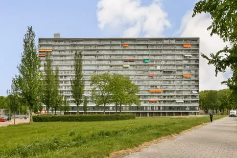 Apartment for sale: Burgemeester Hogguerstraat 329, Noordoever Sloterplas Amsterdam
