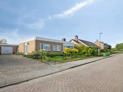Vrijstaande woning te koop: Burgemeester Jansenstraat 12, Kern 's-Gravenpolder 'S-Gravenpolder