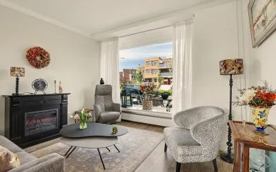 Corner house for sale: Burgemeester Kampschöerstraat 15, Monster Centrumgebied Monster