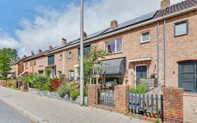 Terraced house for sale: Burgemeester Kampschöerstraat 50, Zwartenhoek Monster