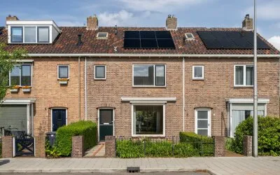 Tussenwoning te koop: Burgemeester Kampschöerstraat 70, Zwartenhoek Monster