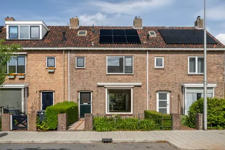 Terraced house for sale: Burgemeester Kampschöerstraat 70, Zwartenhoek Monster
