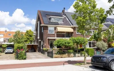 Hoekwoning te koop: Burgemeester Knappertlaan 154, Schrijversbuurt Schiedam
