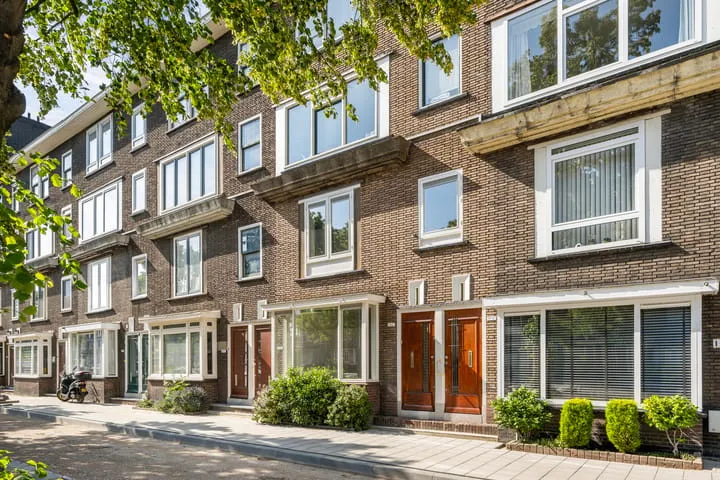 Appartement te koop: Burgemeester Knappertlaan 196B, Schrijversbuurt Schiedam