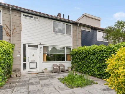 Tussenwoning te koop: Burgemeester Kruijffstraat 73, Oost Ridderkerk