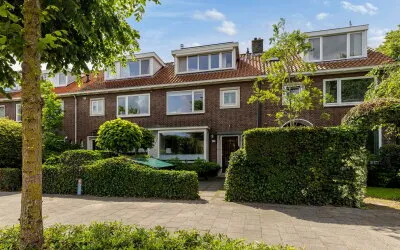 Tussenwoning te koop: Burgemeester Le Fèvre de Montignylaan 210, Molenlaankwartier Rotterdam