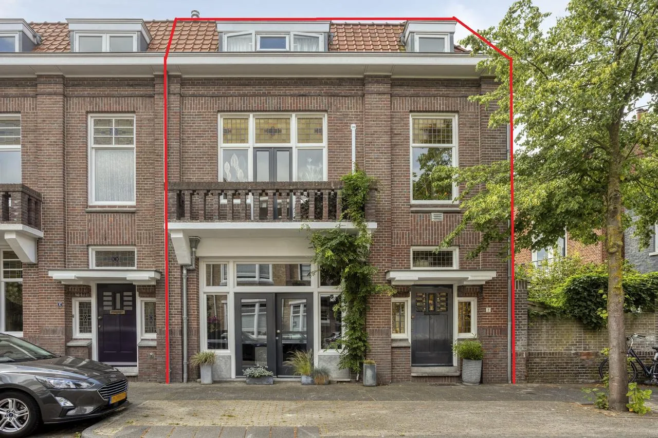 Hoekwoning te koop: Burgemeester Mathonstraat 2, Bergen Op Zoom
