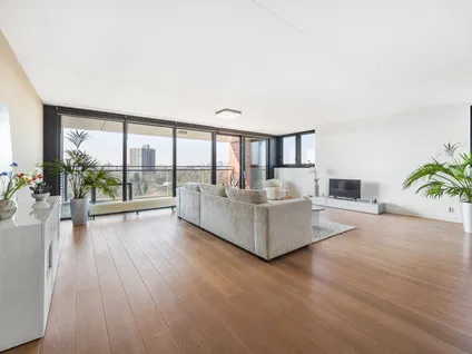 Appartement te koop: Burgemeester Nederbragtpark 57, Sijtwende Voorburg